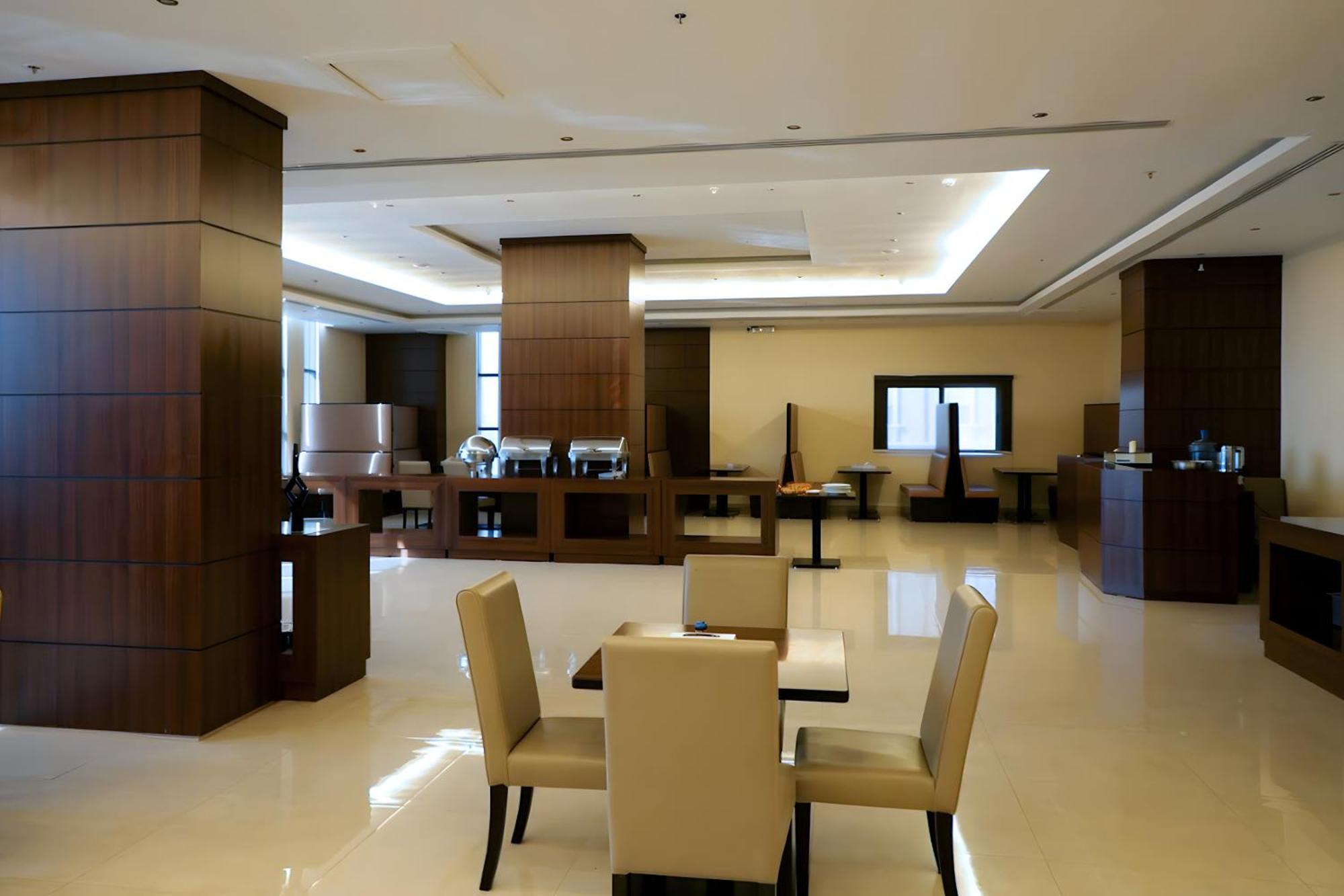 Helat Hotel
