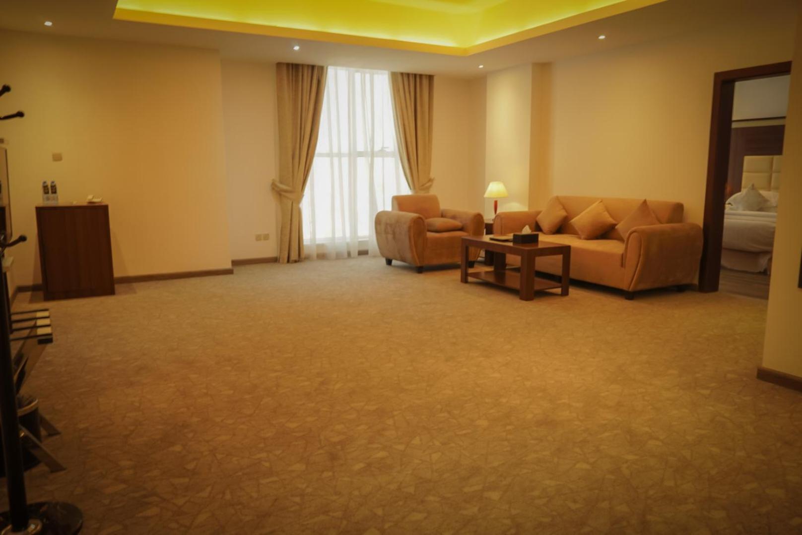 Hotel Helat *